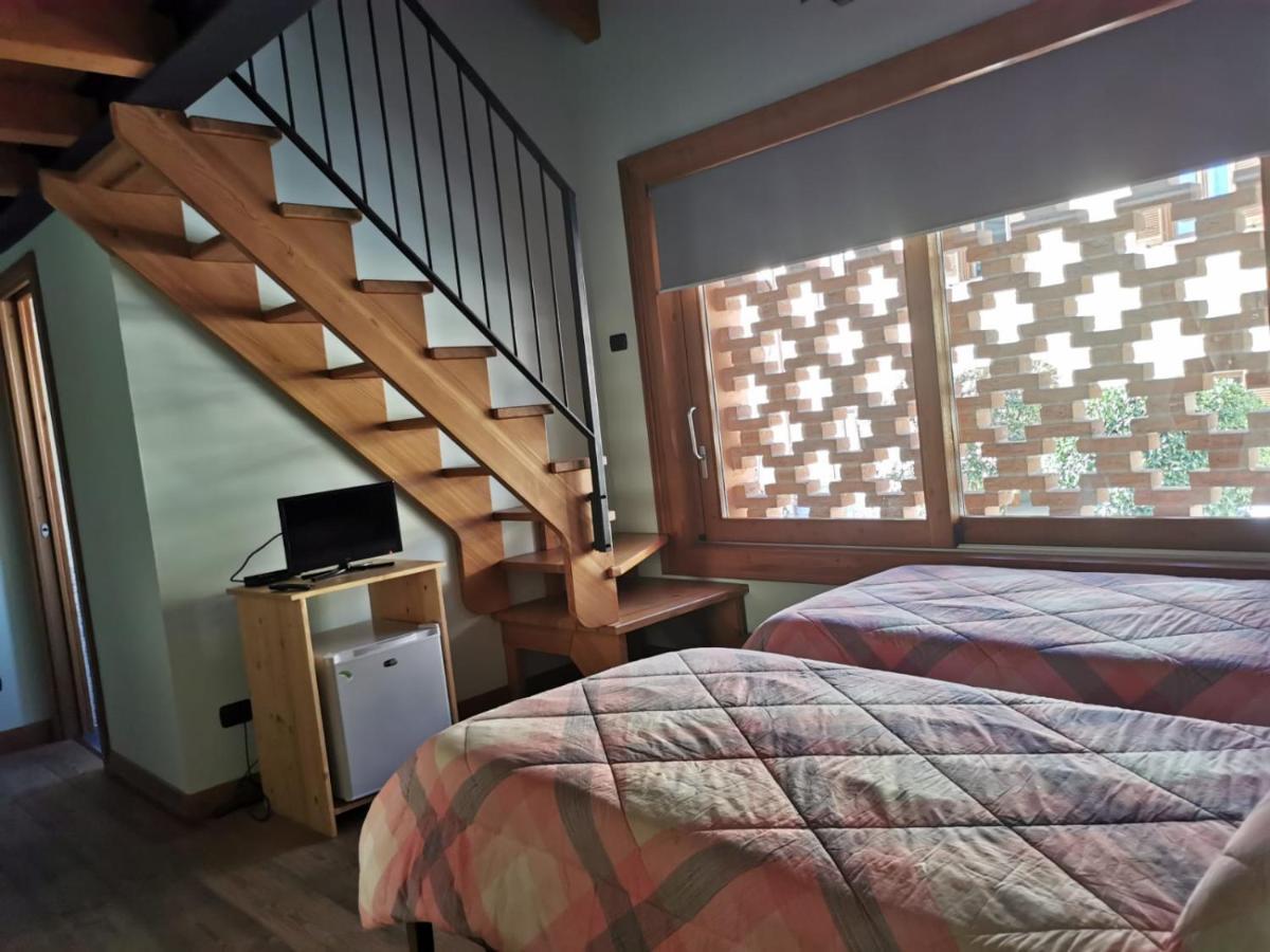 Agriturismo Teresa Delle Fragole Vigano ภายนอก รูปภาพ