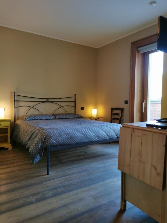 Agriturismo Teresa Delle Fragole Vigano ภายนอก รูปภาพ
